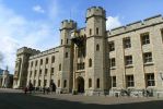 PICTURES/Tower of London/t_Waterloo Barracks & Jewel House1.JPG